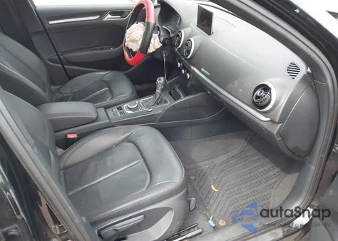 2015 Audi A3 2.0T Premium z USA, uszkodzony, nr VIN WAUBFGFF4F1118970